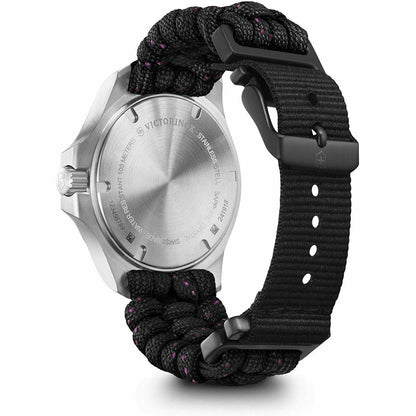 V8HD88594BFE4BEE03DB20F5EB5D0CEF337R7152204P2